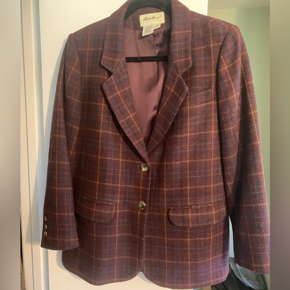 Eddie Bauer wool blazer in size Petite Small